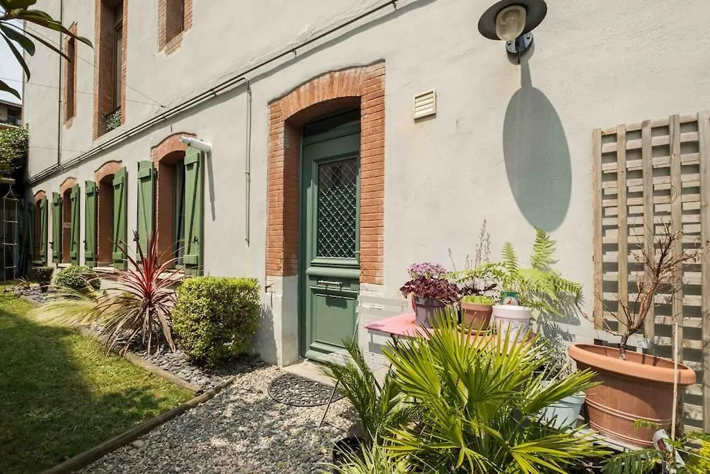 Apt T5 Renove Avec Bureau Jardin Et Parking En Centre Ville Tolosa Francia